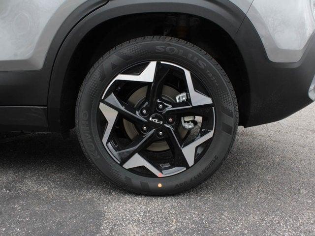 new 2025 Kia Seltos car, priced at $28,957