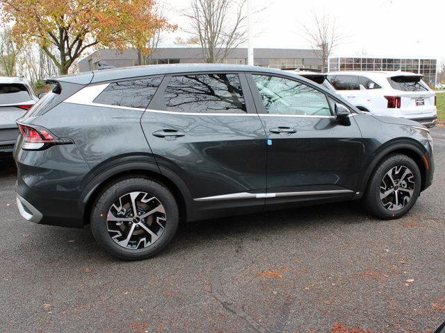 new 2025 Kia Sportage car, priced at $27,912