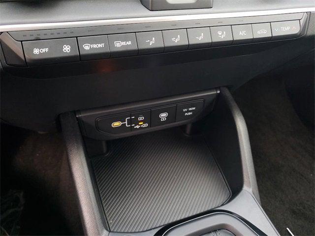 new 2025 Kia K4 car, priced at $23,478