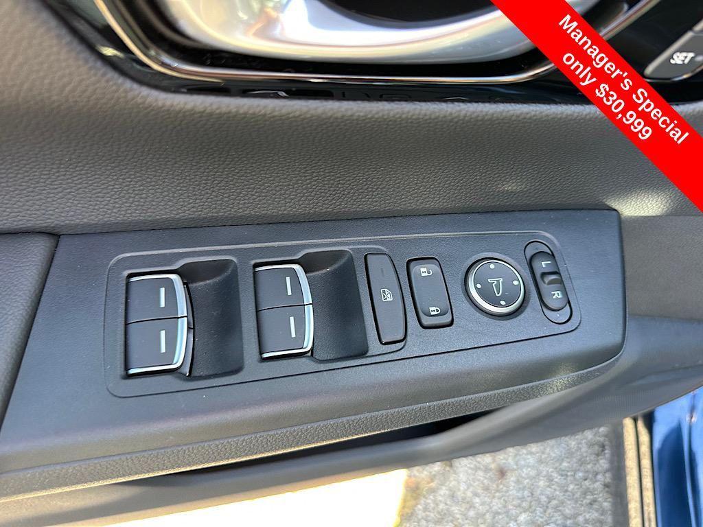 used 2024 Honda CR-V car, priced at $30,999