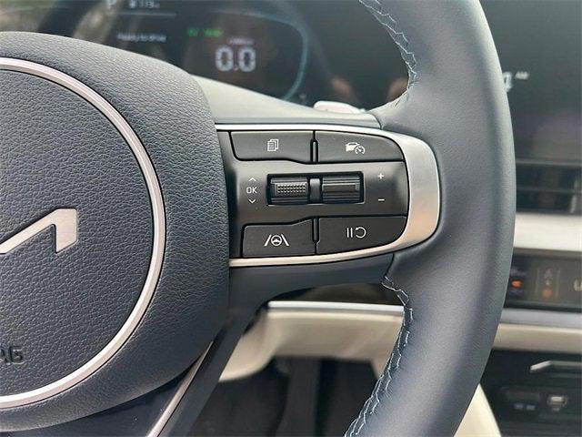 new 2025 Kia Sportage Hybrid car, priced at $34,601