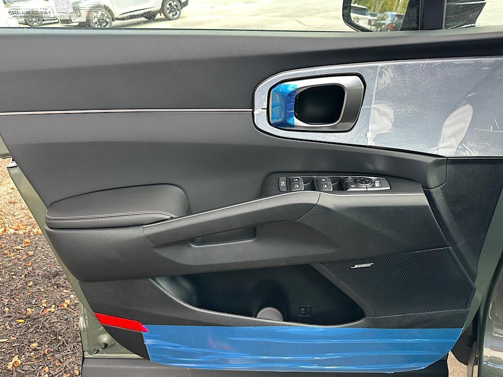 new 2026 Kia Sorento car, priced at $40,300