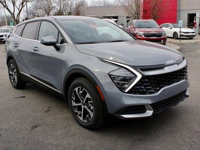 new 2025 Kia Sportage car, priced at $29,256