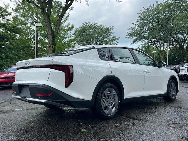 new 2025 Kia K4 car, priced at $22,647