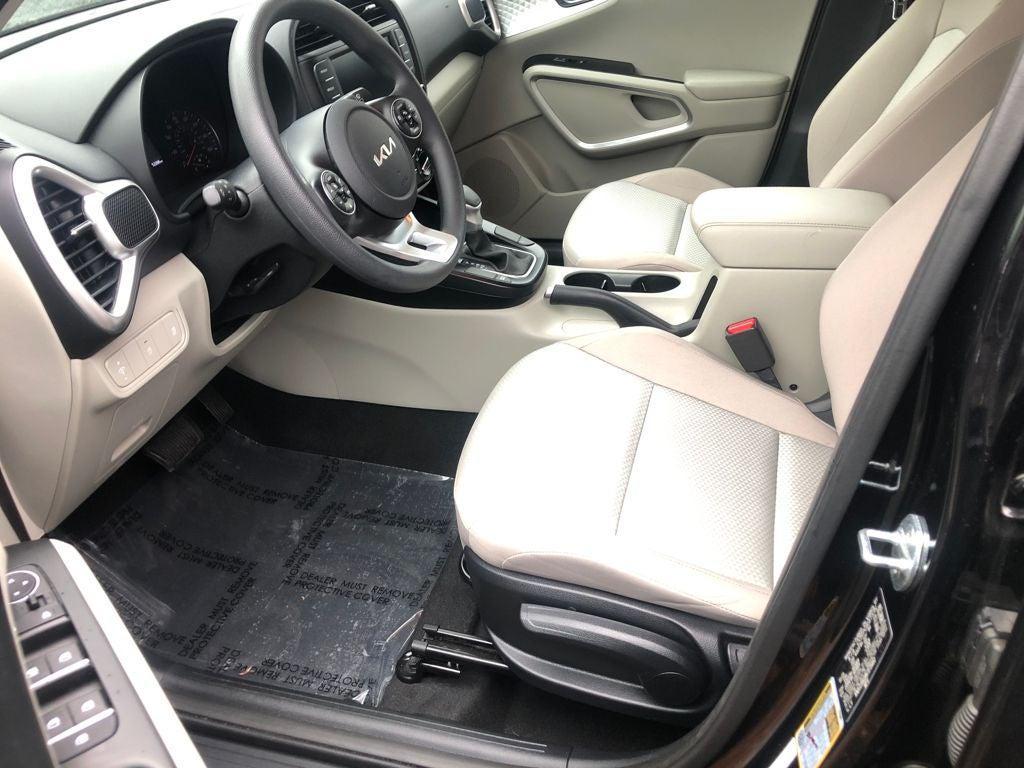 used 2022 Kia Soul car, priced at $13,899