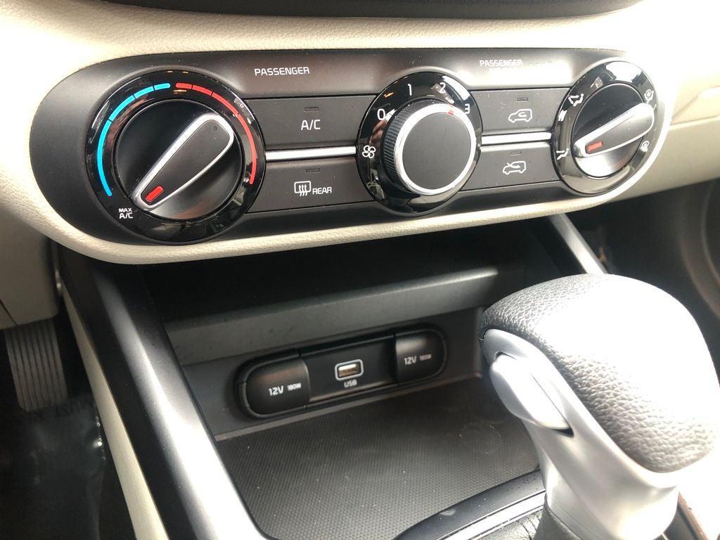 used 2022 Kia Soul car, priced at $13,899