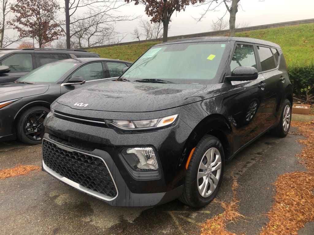 used 2022 Kia Soul car, priced at $13,899