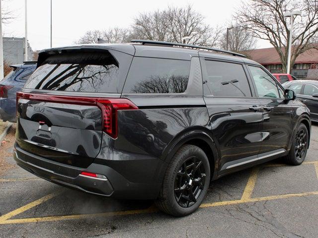 new 2025 Kia Carnival car, priced at $50,281