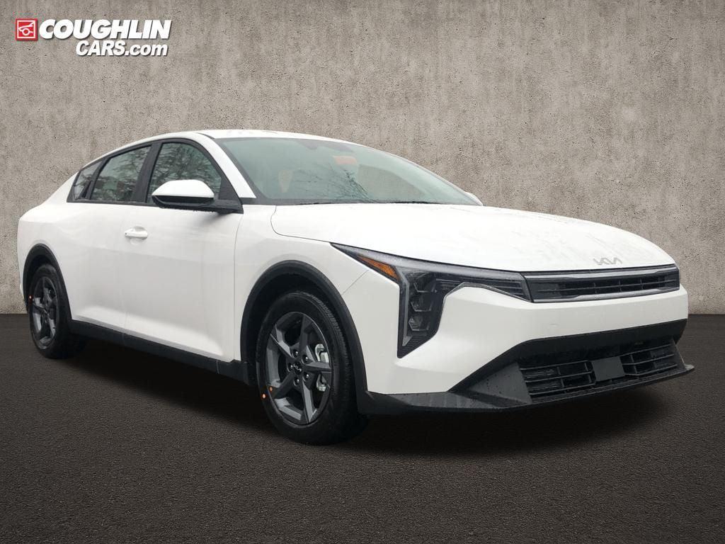 new 2025 Kia K4 car, priced at $22,924