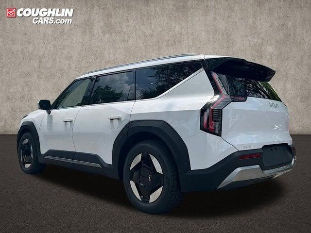 new 2026 Kia EV9 car, priced at $53,220