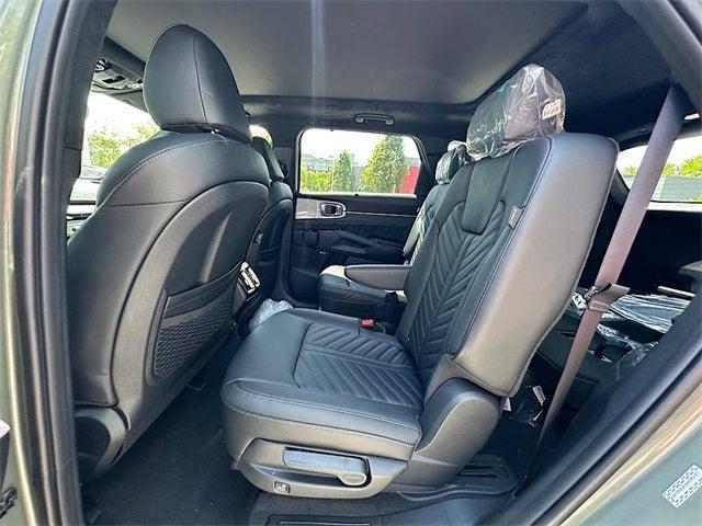 new 2025 Kia Sorento car, priced at $44,199