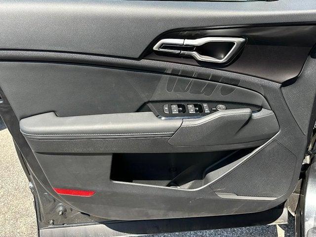 new 2025 Kia Sportage Hybrid car, priced at $34,585