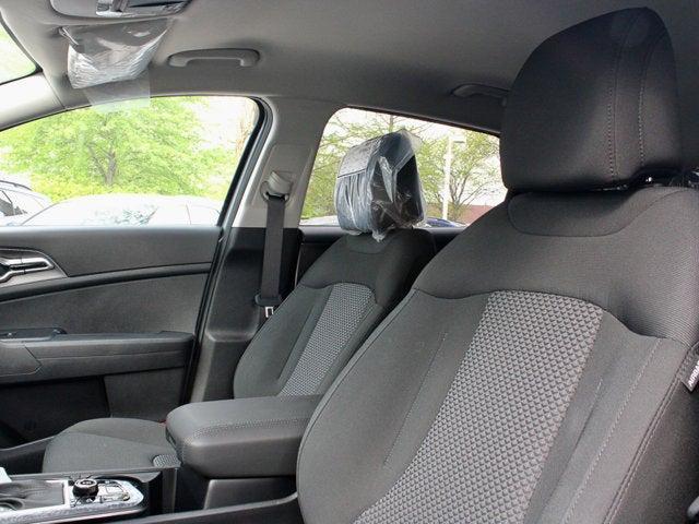 new 2025 Kia Sportage car, priced at $28,964