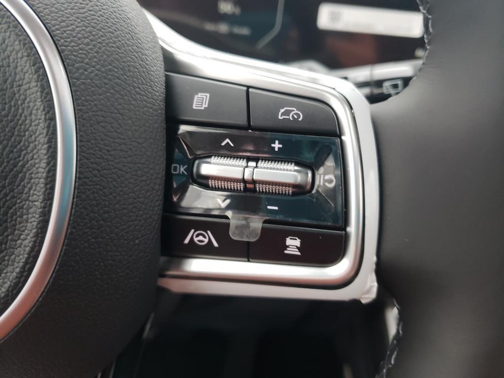 new 2026 Kia Carnival car, priced at $52,754