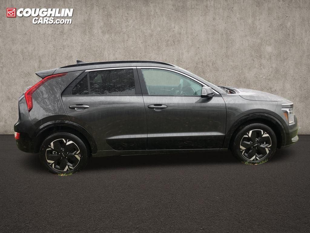 new 2025 Kia Niro EV car, priced at $31,205