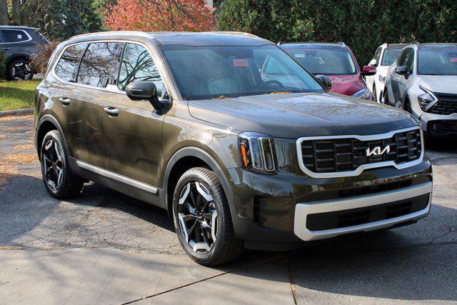 new 2025 Kia Telluride car, priced at $40,266