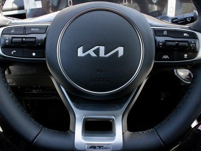 new 2025 Kia K5 car, priced at $30,401