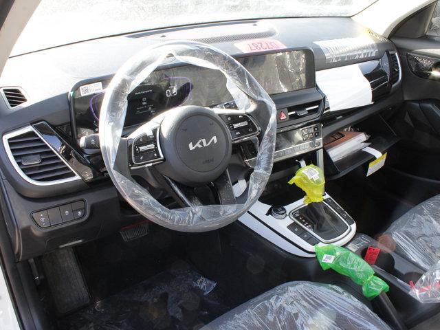 new 2025 Kia Seltos car, priced at $28,025