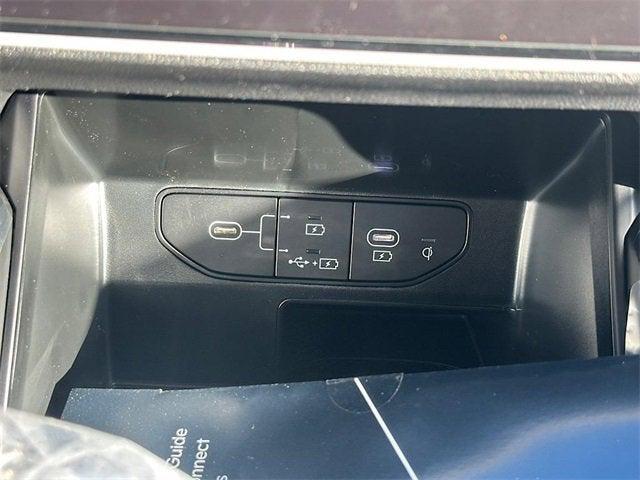 new 2026 Kia Sorento car, priced at $35,270