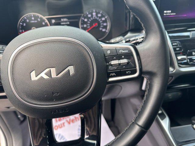 used 2022 Kia Sorento car, priced at $24,498