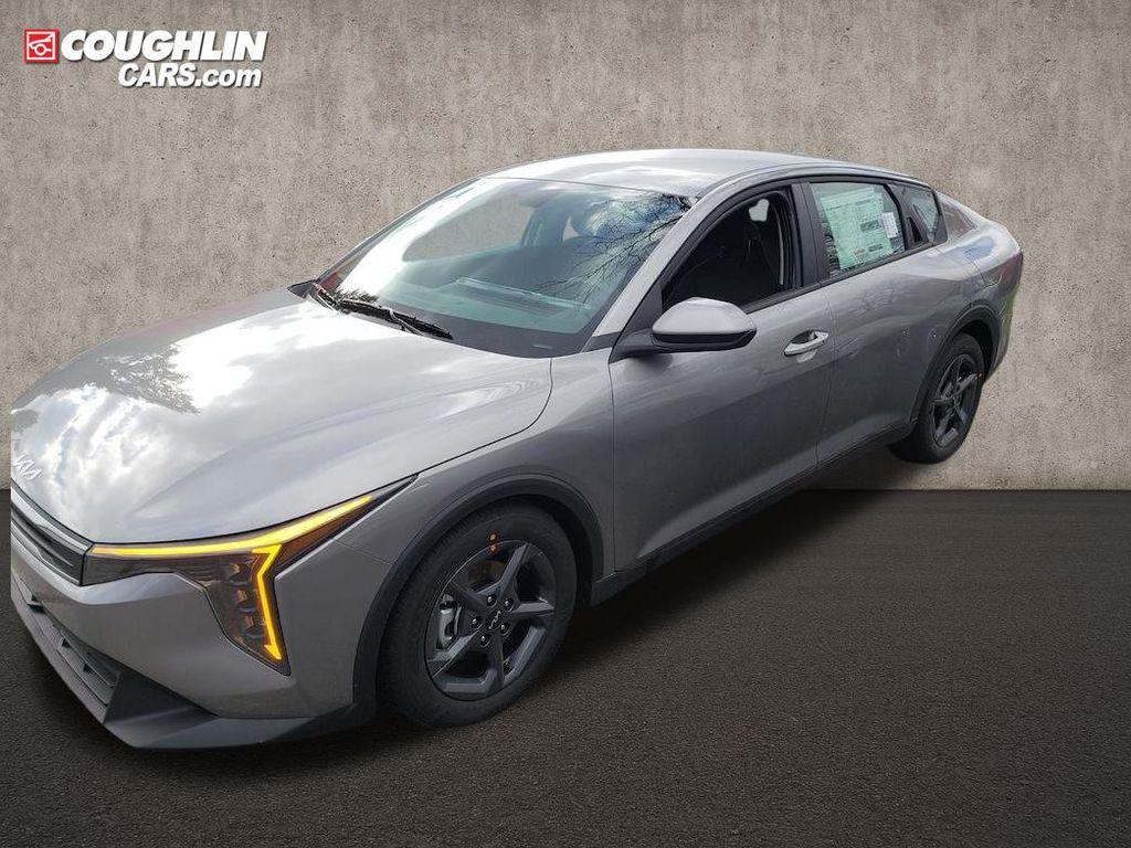 new 2025 Kia K4 car, priced at $22,178