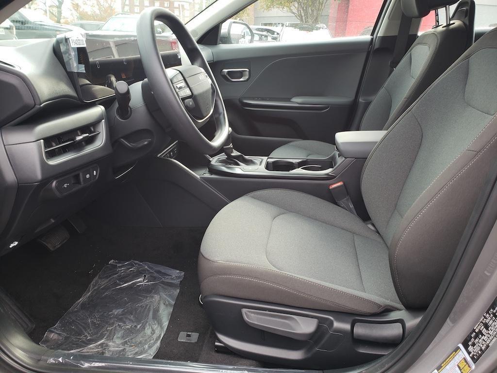 new 2025 Kia K4 car, priced at $22,178