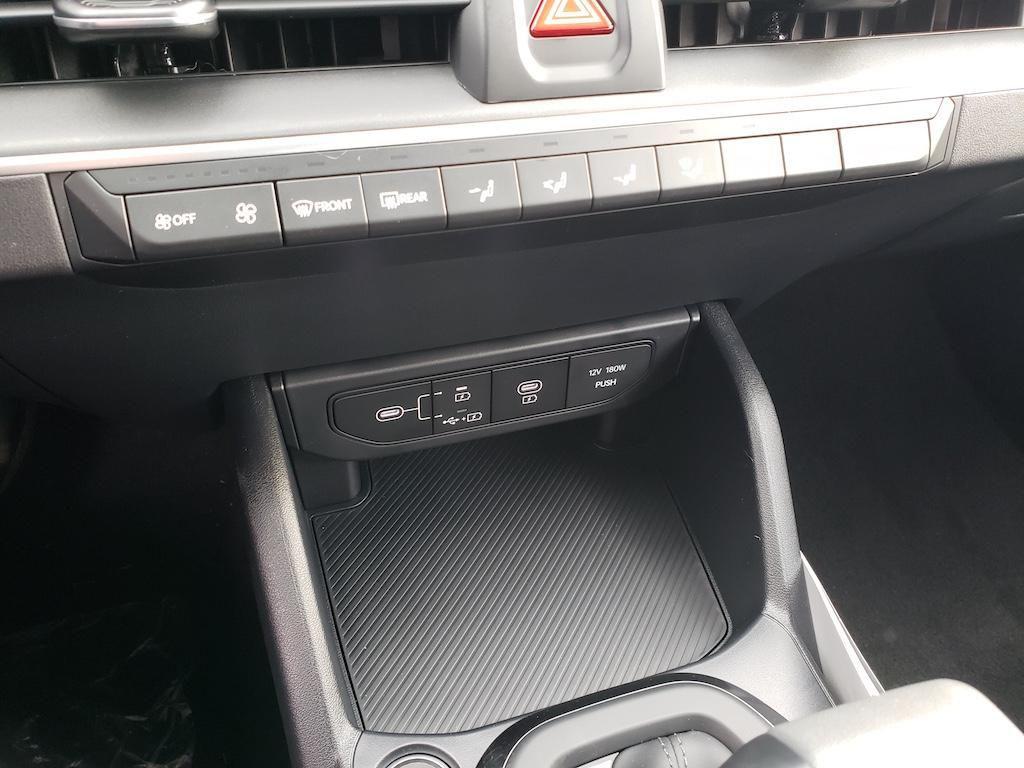 new 2025 Kia K4 car, priced at $22,178