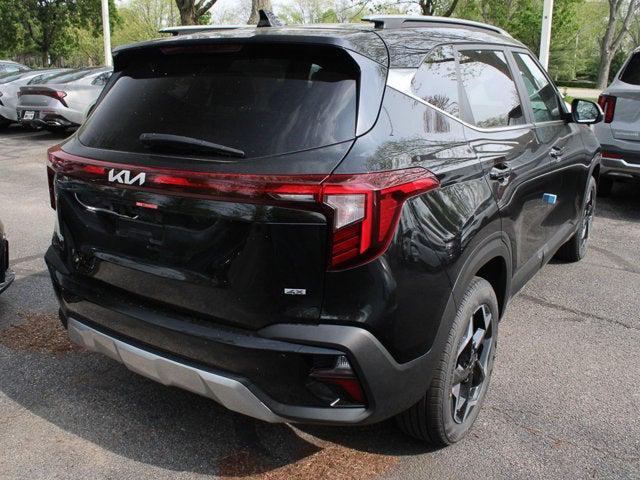 new 2025 Kia Seltos car, priced at $29,328