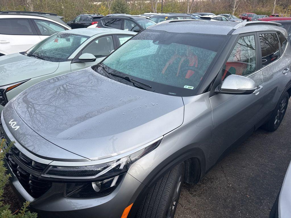 used 2024 Kia Seltos car, priced at $21,776