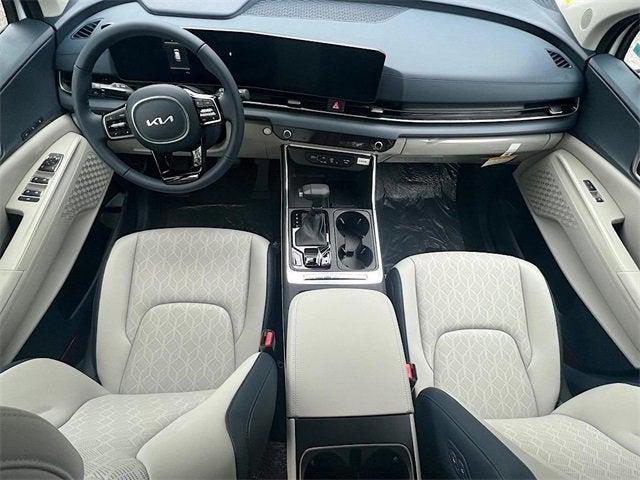 new 2025 Kia Carnival car, priced at $42,138