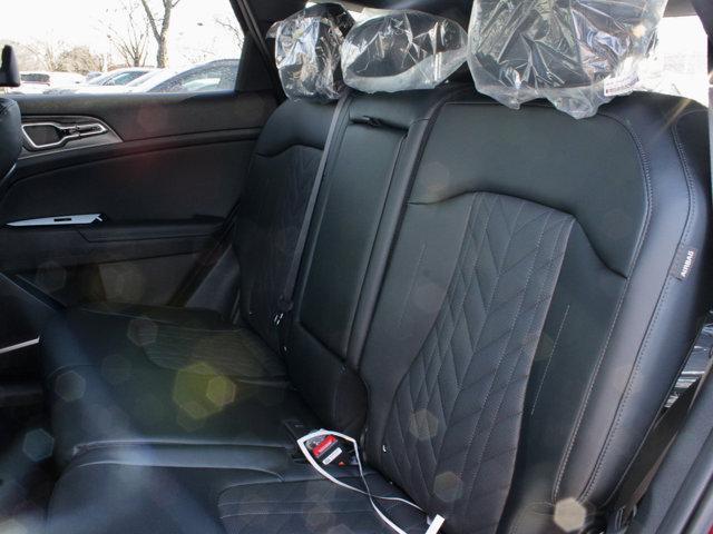 new 2025 Kia Sportage car, priced at $31,661