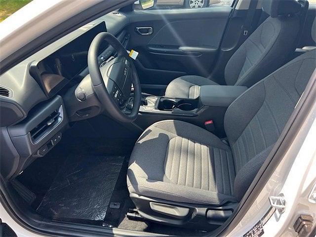 new 2025 Kia K4 car, priced at $24,111