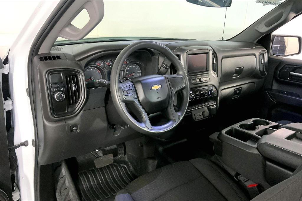 used 2024 Chevrolet Silverado 1500 car, priced at $24,900