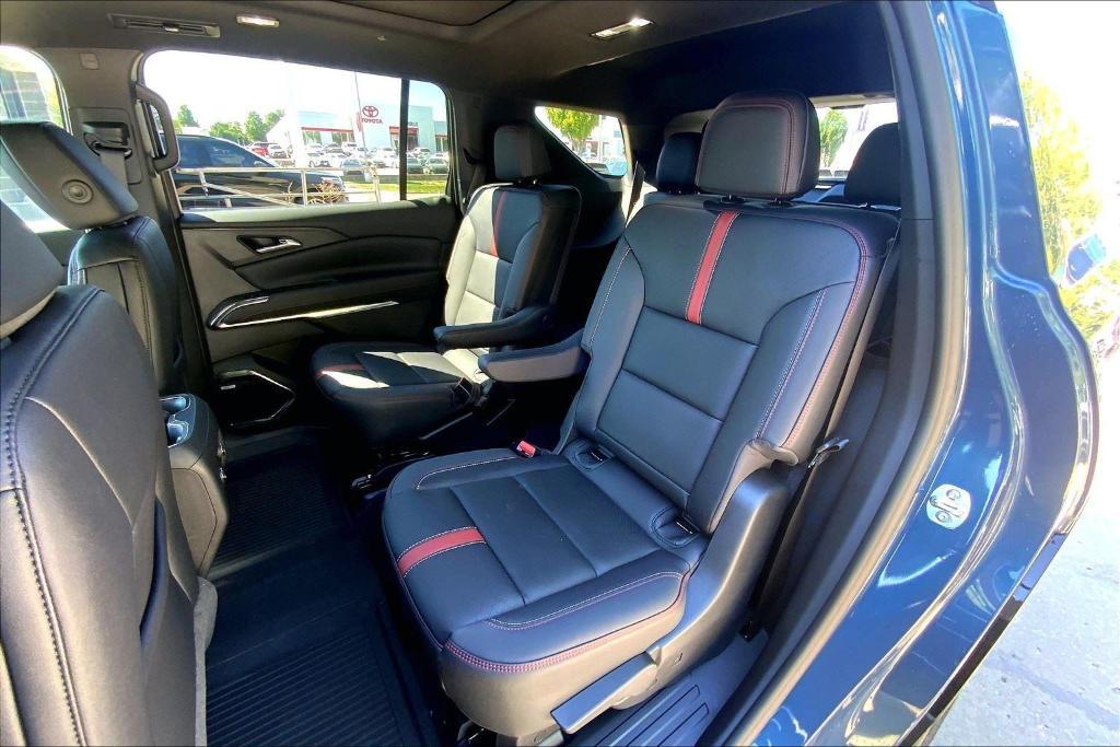 new 2026 Chevrolet Traverse car, priced at $61,520