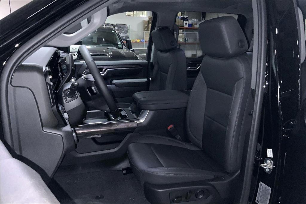 new 2025 Chevrolet Silverado 2500 car, priced at $70,730