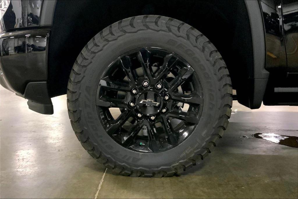 new 2025 Chevrolet Silverado 2500 car, priced at $70,730