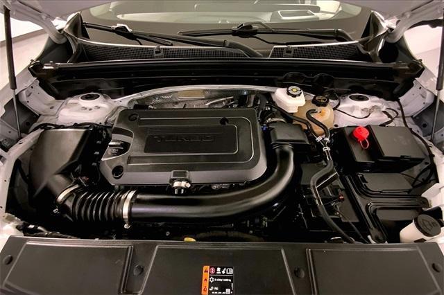 used 2025 Buick Envision car, priced at $27,000