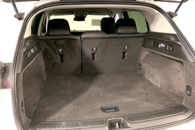 used 2025 Buick Envision car, priced at $27,000