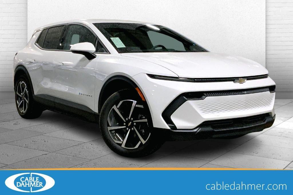new 2026 Chevrolet Equinox EV car, priced at $31,245