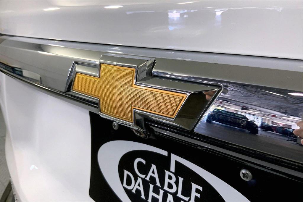 used 2023 Chevrolet Traverse car, priced at $24,250