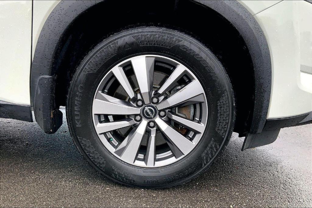 used 2022 Nissan Pathfinder car, priced at $24,000