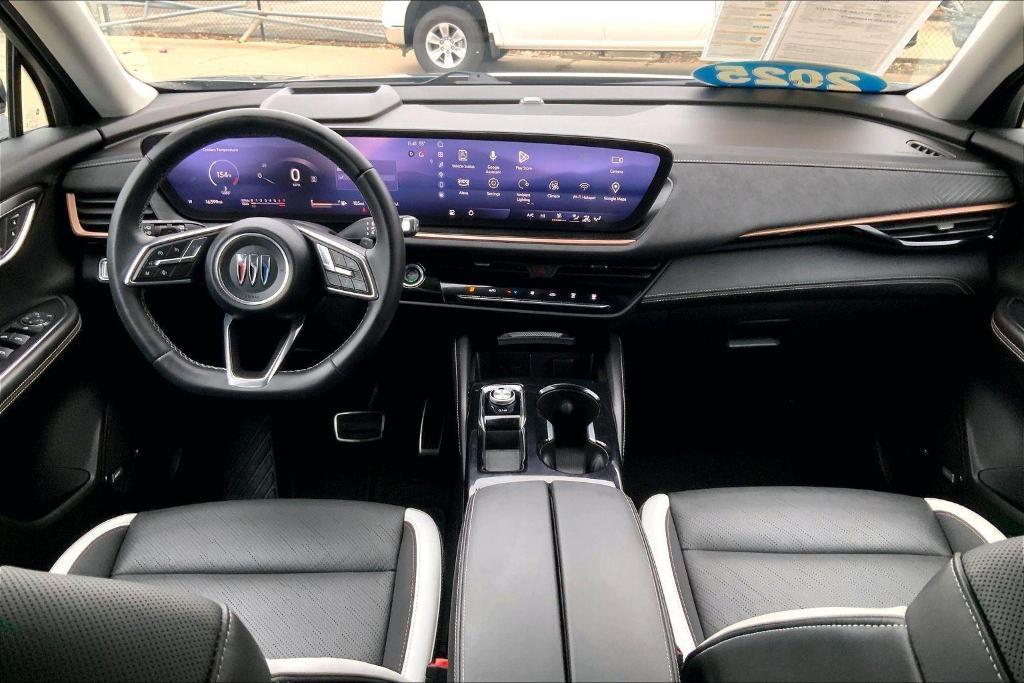 used 2025 Buick Envision car, priced at $29,500