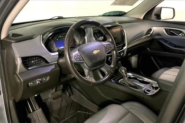 used 2021 Chevrolet Traverse car, priced at $25,000