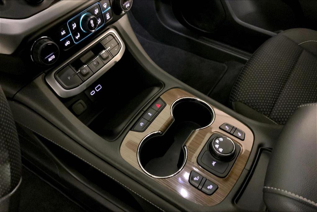 used 2023 GMC Acadia car, priced at $30,000