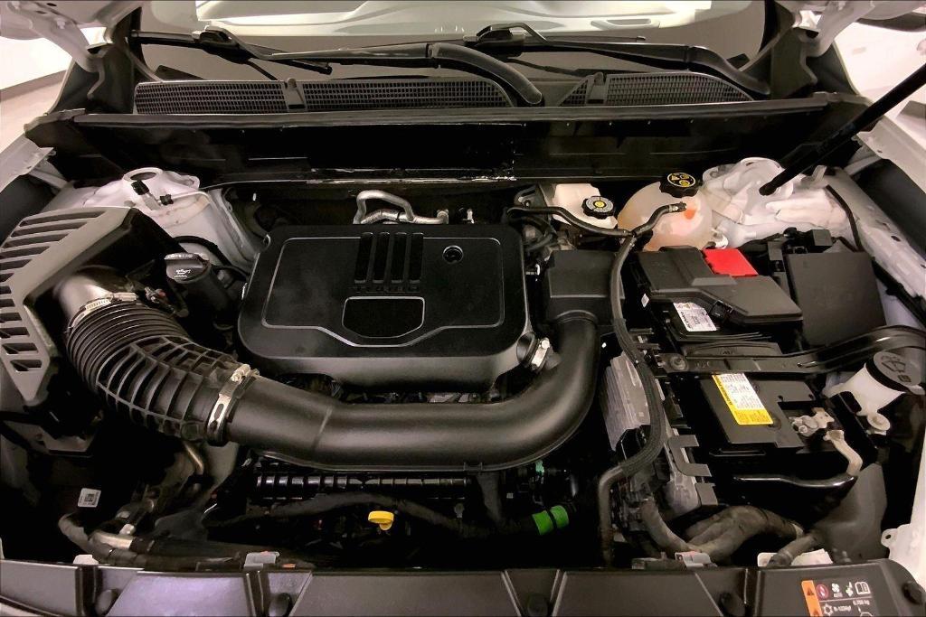 used 2023 GMC Acadia car, priced at $30,000