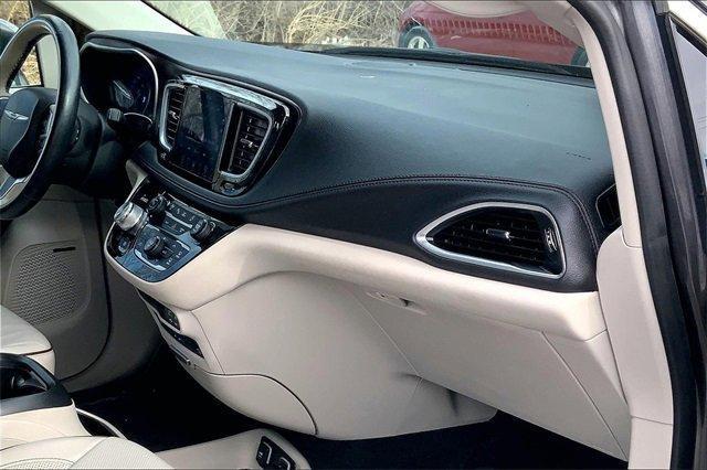 used 2018 Chrysler Pacifica car, priced at $14,000