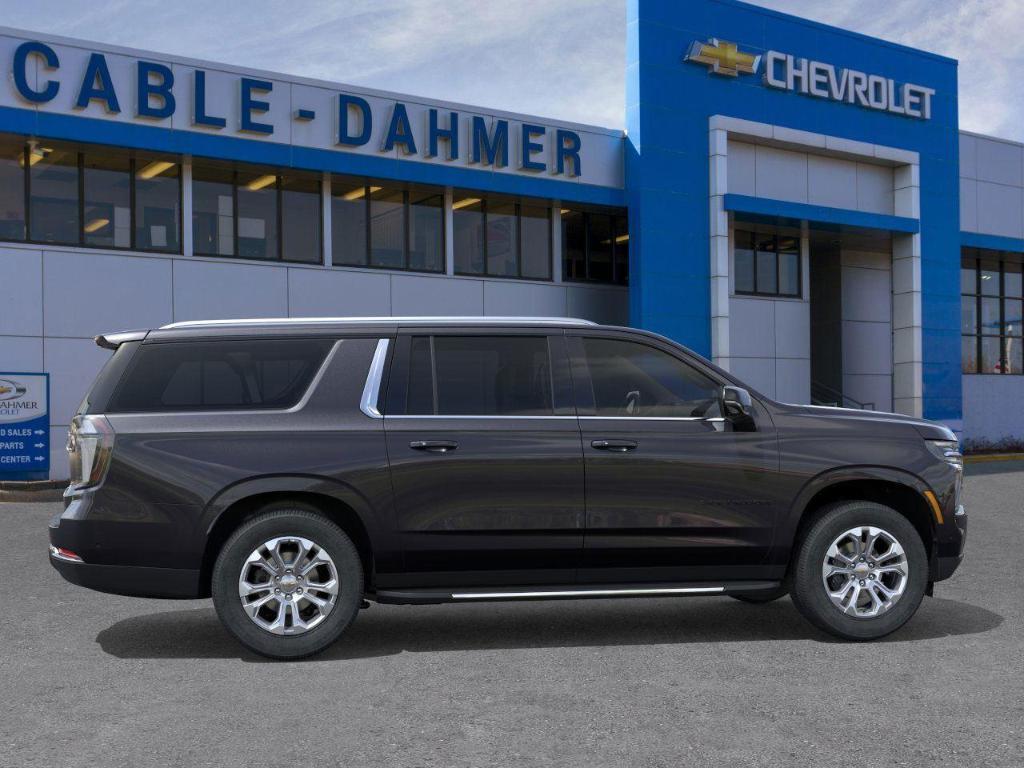 new 2025 Chevrolet Suburban car, priced at $69,530
