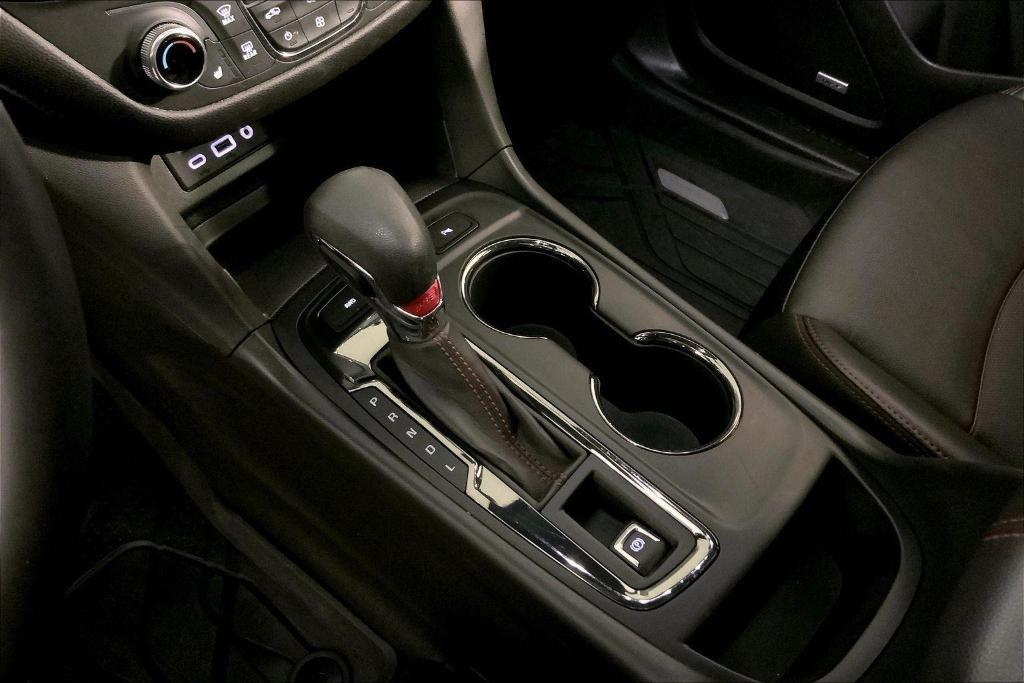 used 2024 Chevrolet Equinox car, priced at $26,000