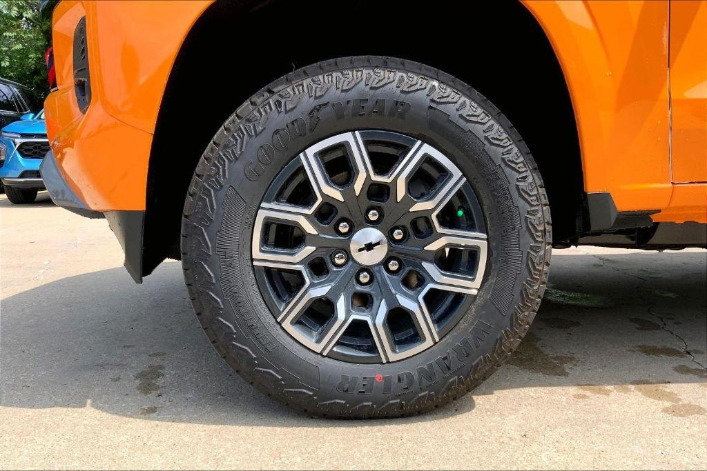 new 2025 Chevrolet Colorado car, priced at $40,440