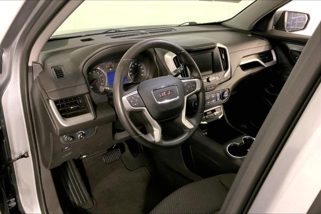 used 2024 GMC Terrain car, priced at $26,000
